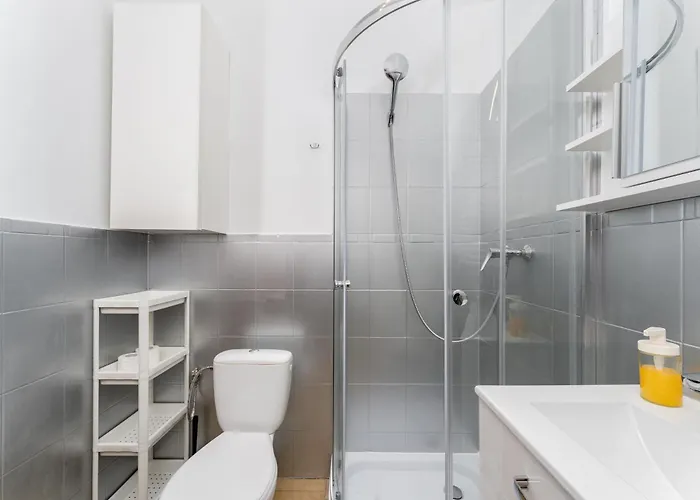 Cracow Centre By Bookinghost Cracovia